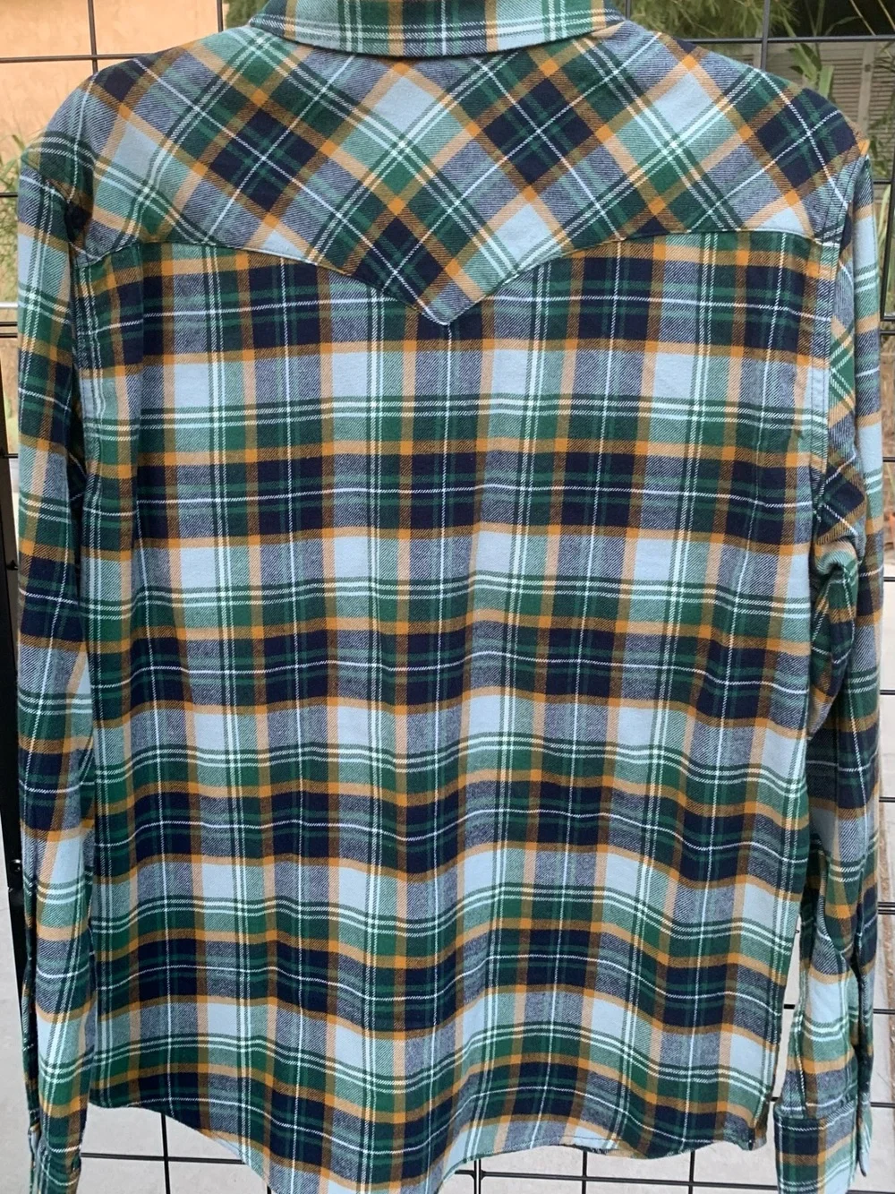 Levis levi plaid